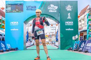 BIB: 5042, 188
                            <button type="button" onclick="openModal(21779076)" class="btn btn-primary btn-sm float-right btn-popup" data-toggle="modal" data-target=".modal-high-quality">
                        <i class="fas fa-shopping-cart"></i> Add to Cart
                    </button>
                                            <button type="button" onclick="isThisMe(21779076, true)" class="btn btn-success btn-sm float-right btn-popup btn-isme hidden" data-toggle="tooltip" data-placement="bottom" title="นี่คือรูปของคุณใช่ไหม คลิกที่นี่เพื่อเอาเข้าอัลบั้ม">
                        <i class="fas fa-plus"></i> Add to album
                    </button>
                    <button type="button" onclick="isThisMe(21779076, false)" class="btn btn-warning btn-sm float-right btn-popup btn-isnotme hidden">
                        <i class="fas fa-ban"></i> Remove from album
                    </button>